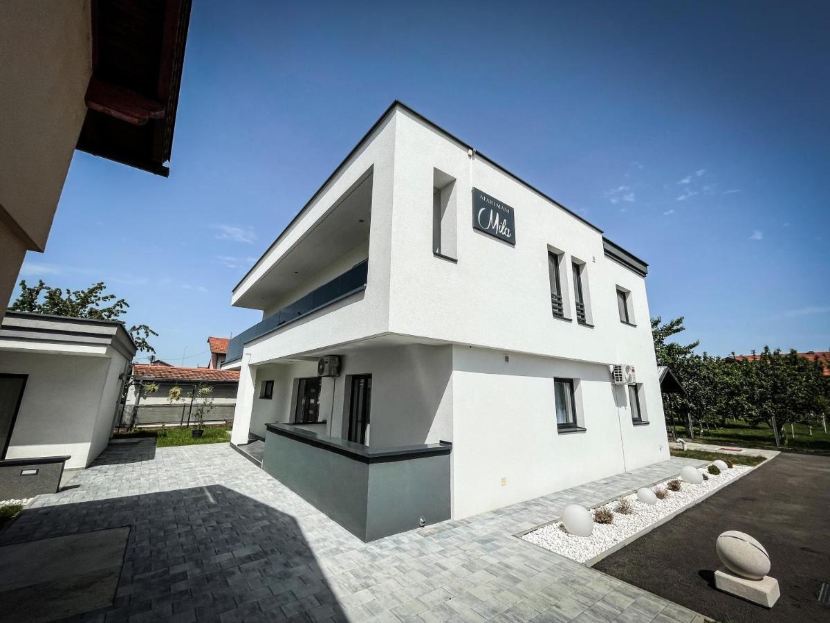 Apartmani Mila Laktaši Extérieur photo
