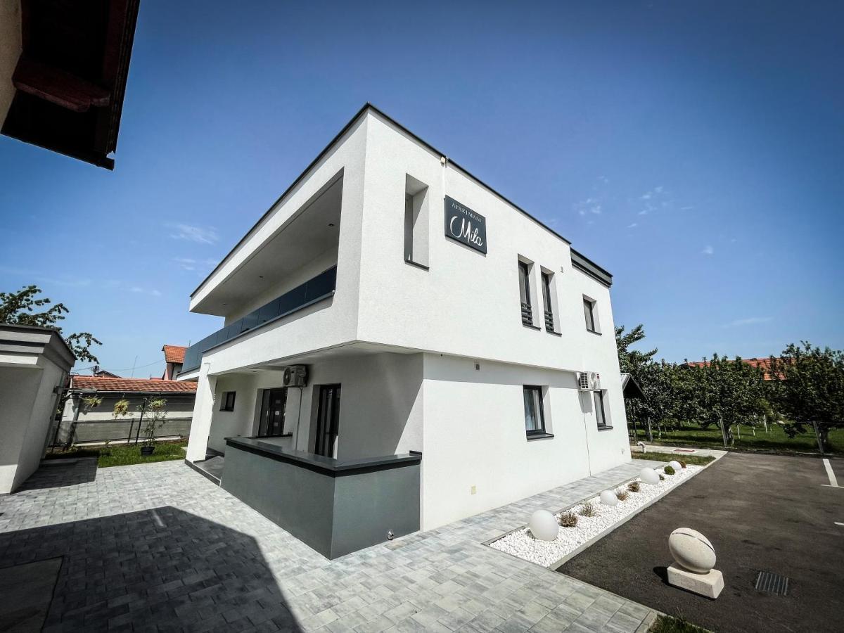 Apartmani Mila Laktaši Extérieur photo