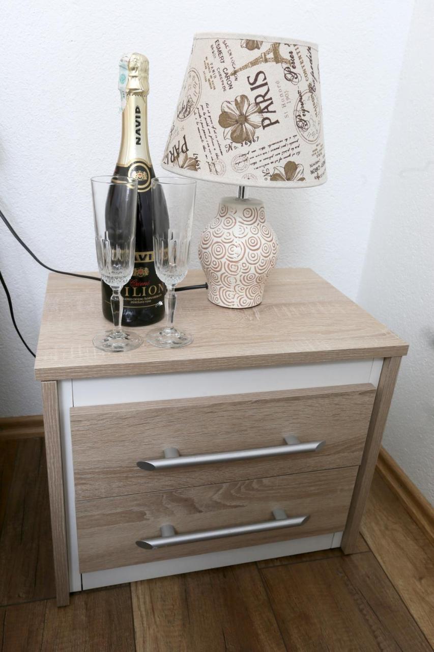 Apartmani Mila Laktaši Extérieur photo